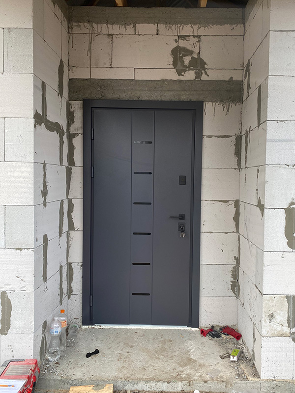 Входные металлические двери Ника