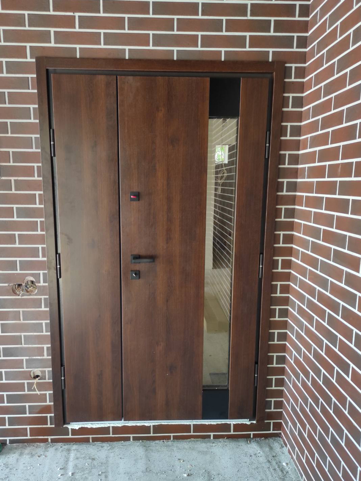 Красиві та надійні вхідні двері – візитна картка вашого будинку