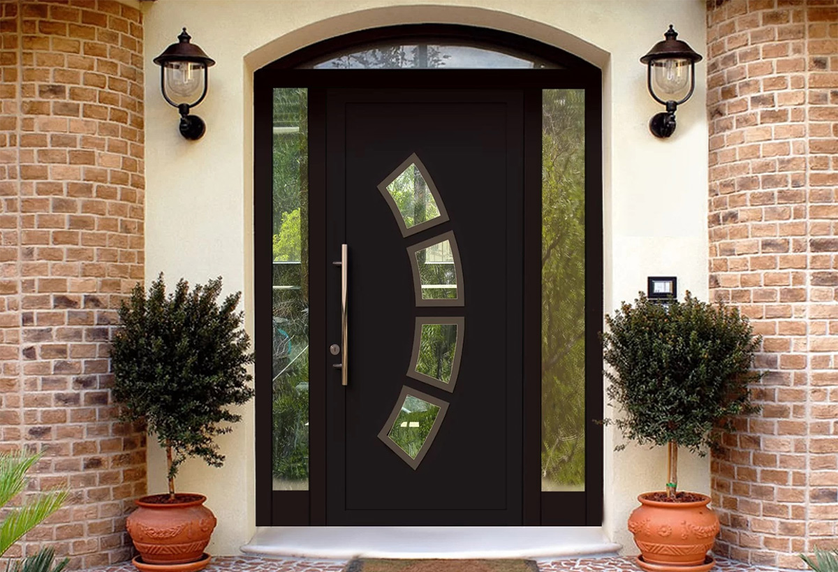 Вхідні двері з круглою аркою